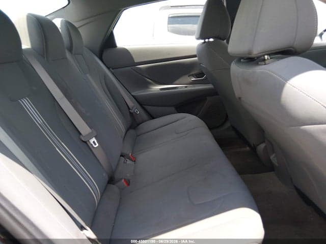 2024 HYUNDAI ELANTRA SEL 8