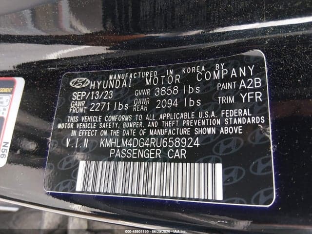 2024 HYUNDAI ELANTRA SEL 9