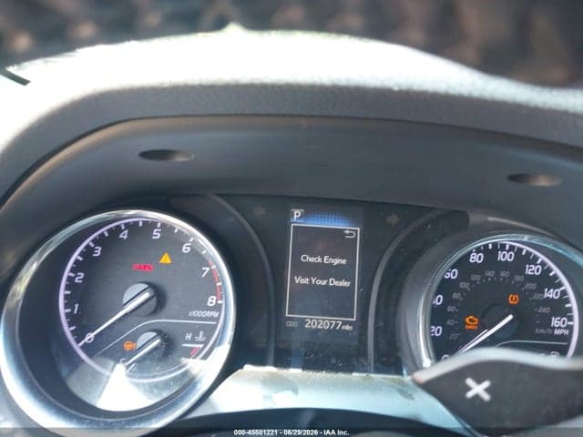 2019 TOYOTA CAMRY SE 7