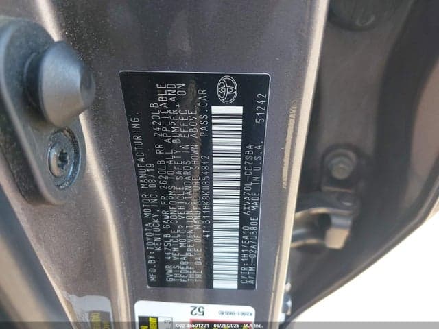 2019 TOYOTA CAMRY SE 9