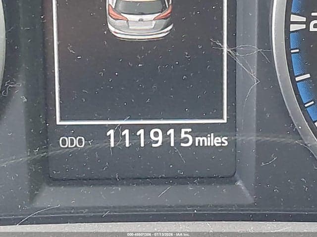 2017 TOYOTA RAV4 XLE 15