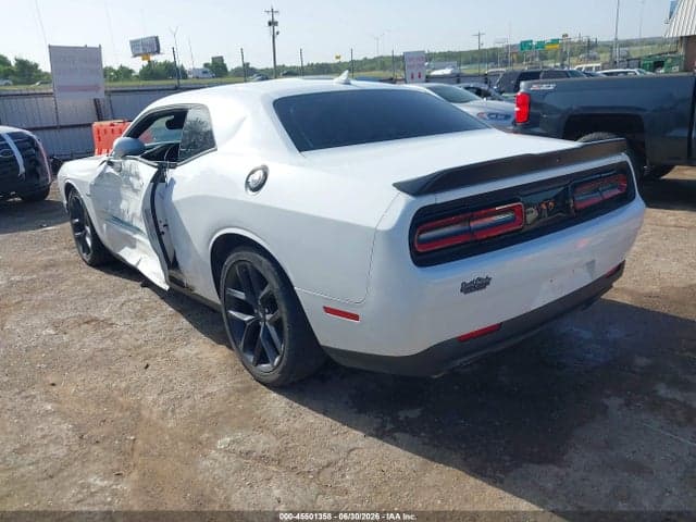 2021 DODGE CHALLENGER R/T 3