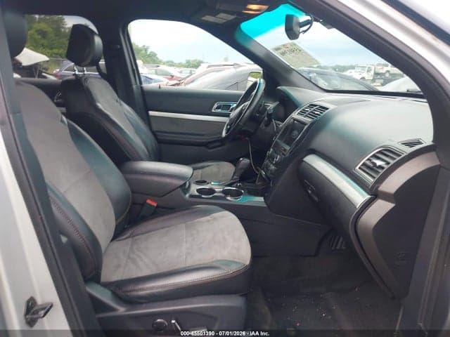 2017 FORD EXPLORER XLT 5