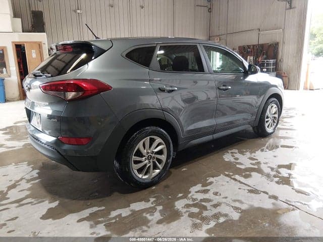 2018 HYUNDAI TUCSON SE 4