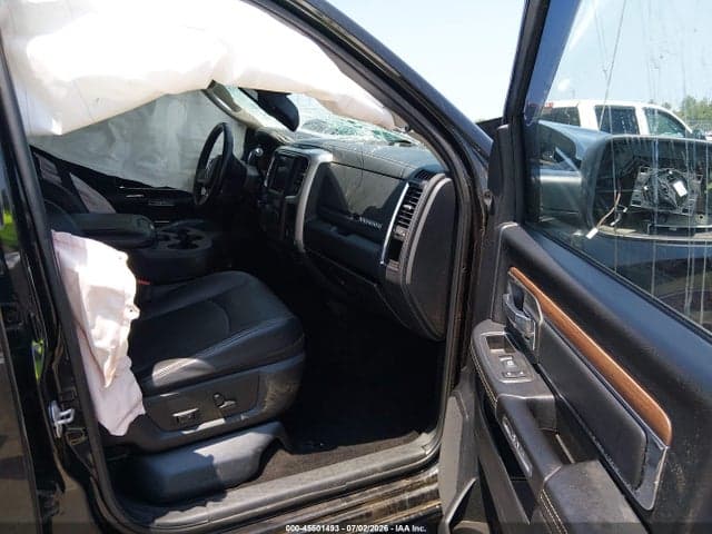 2017 RAM 2500 LARAMIE 4X4 6'4 BOX 5