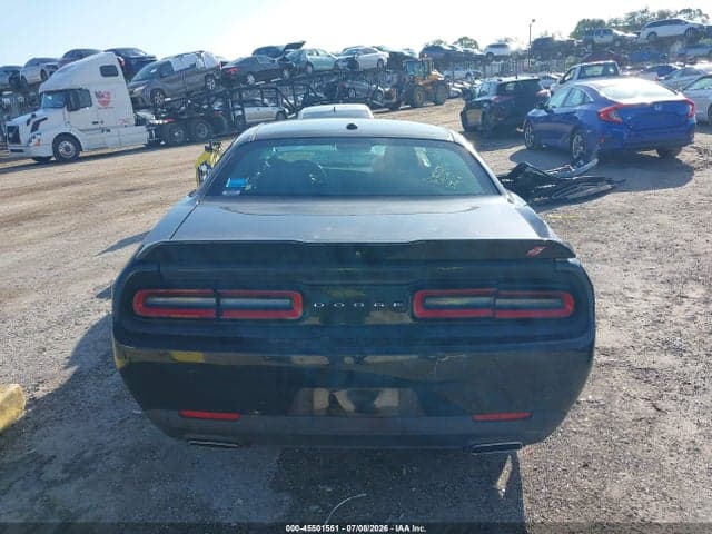 2020 DODGE CHALLENGER GT AWD 17