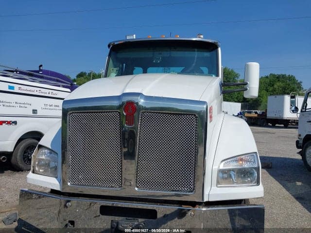 2020 KENWORTH T880 10