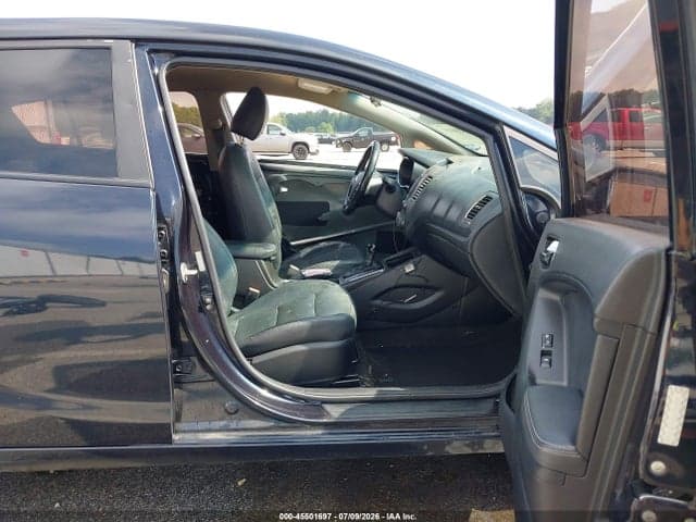 2017 KIA FORTE EX 5