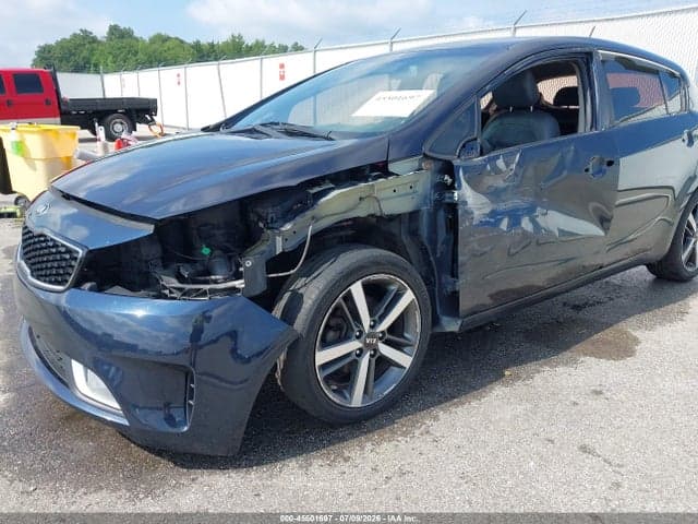 2017 KIA FORTE EX 6