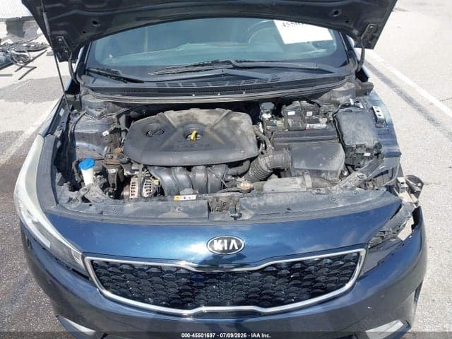 2017 KIA FORTE EX 10