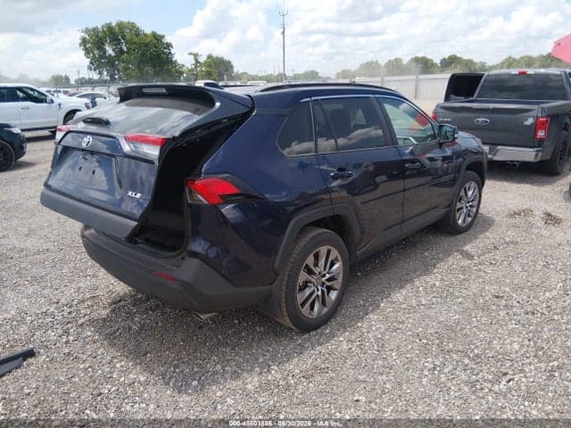 2025 TOYOTA RAV4 XLE PREMIUM 4