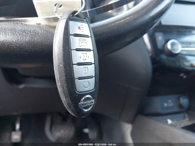 2018 NISSAN ROGUE SV 11