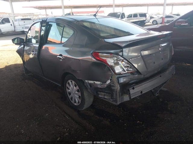 2019 NISSAN VERSA 1.6 SV 3