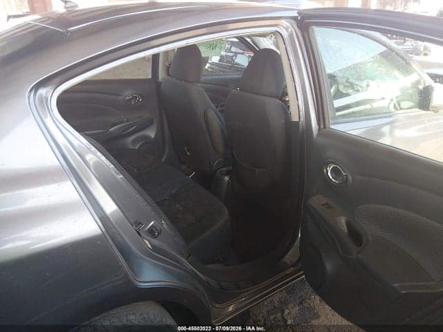 2019 NISSAN VERSA 1.6 SV 8