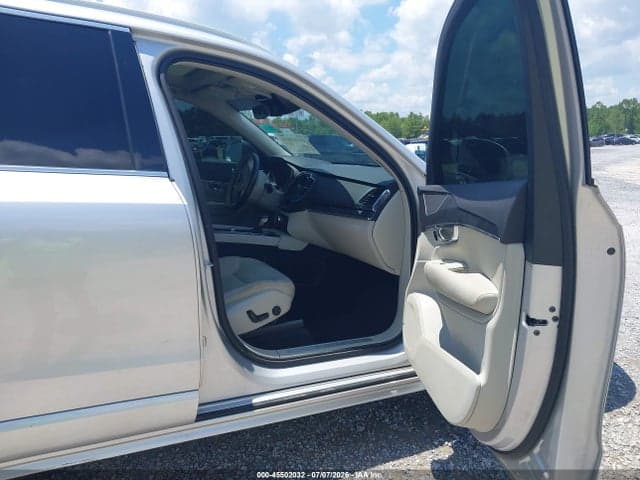2020 VOLVO XC90 T5 MOMENTUM 7 PASSENGER 5