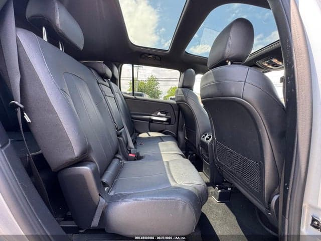 2021 MERCEDES-BENZ GLB 250 4MATIC 6