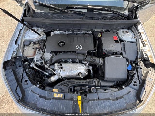 2021 MERCEDES-BENZ GLB 250 4MATIC 10