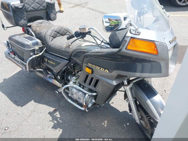1983 HONDA GL1100 A