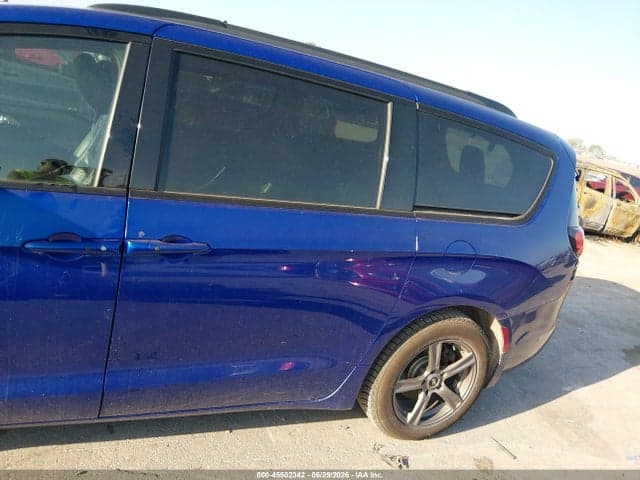 2020 CHRYSLER PACIFICA TOURING L PLUS 17