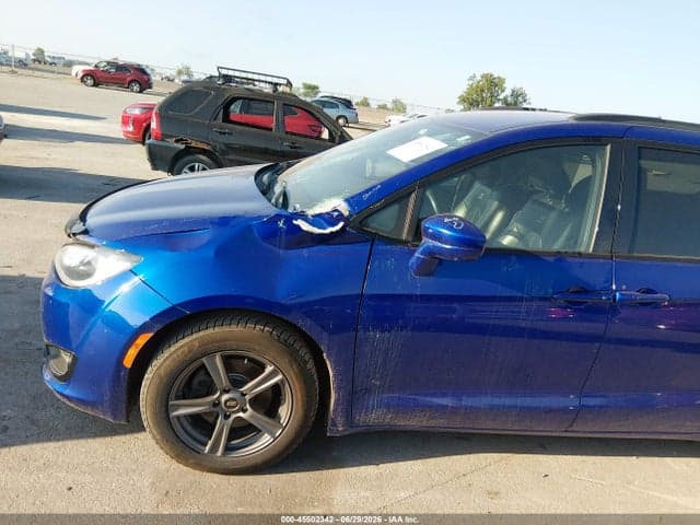 2020 CHRYSLER PACIFICA TOURING L PLUS 6