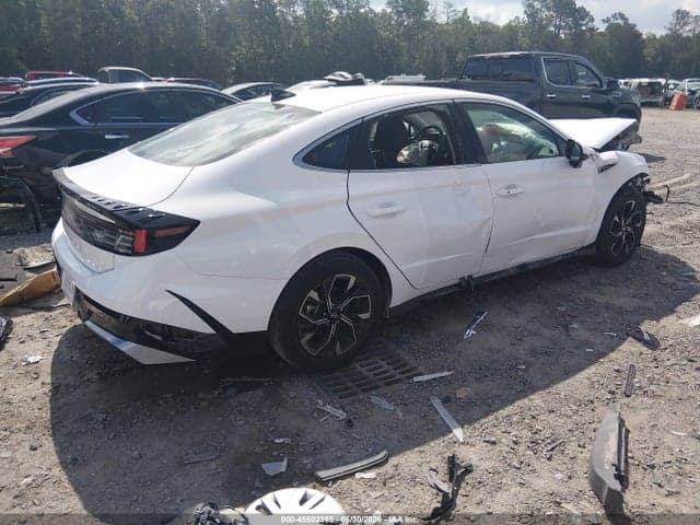 2025 HYUNDAI SONATA SEL 4