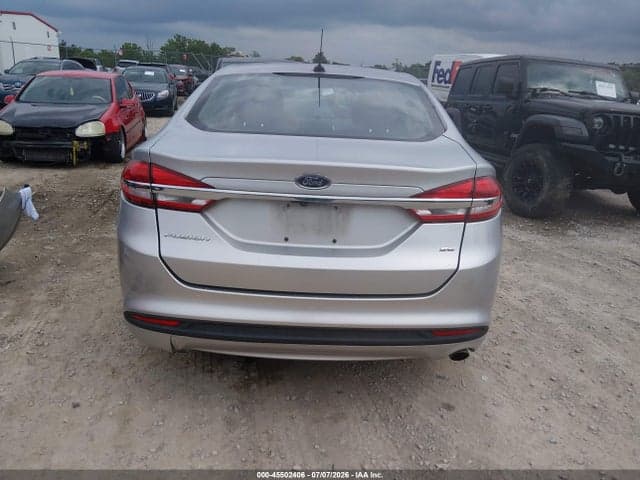 2017 FORD FUSION SE 17