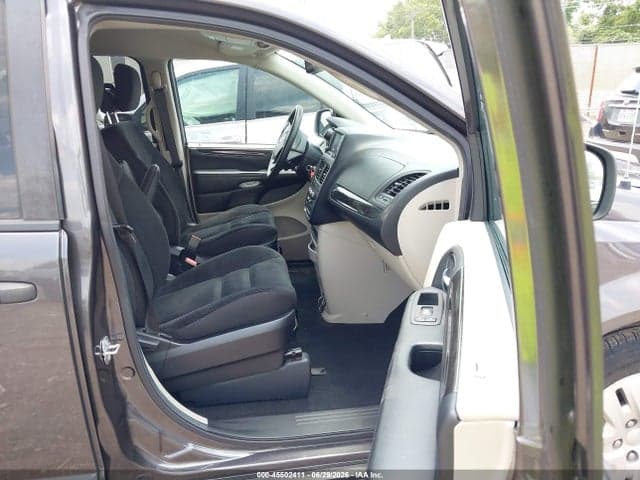 2020 DODGE GRAND CARAVAN SE 5
