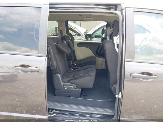 2020 DODGE GRAND CARAVAN SE 8