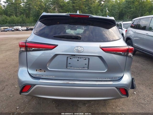 2022 TOYOTA HIGHLANDER PLATINUM 16