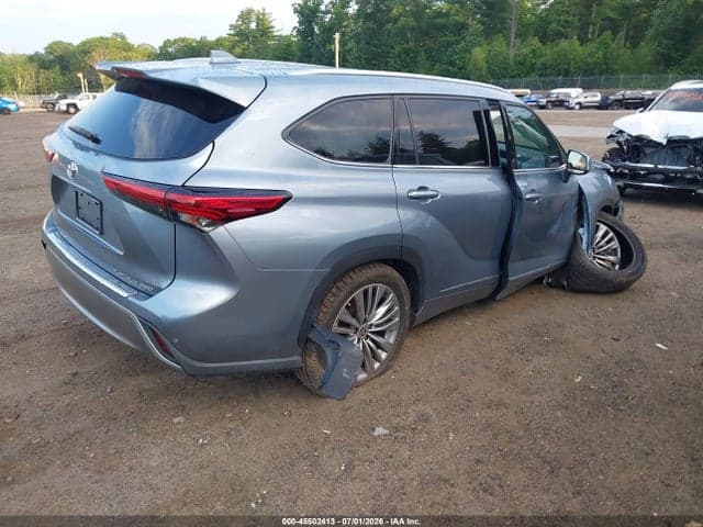 2022 TOYOTA HIGHLANDER PLATINUM 4