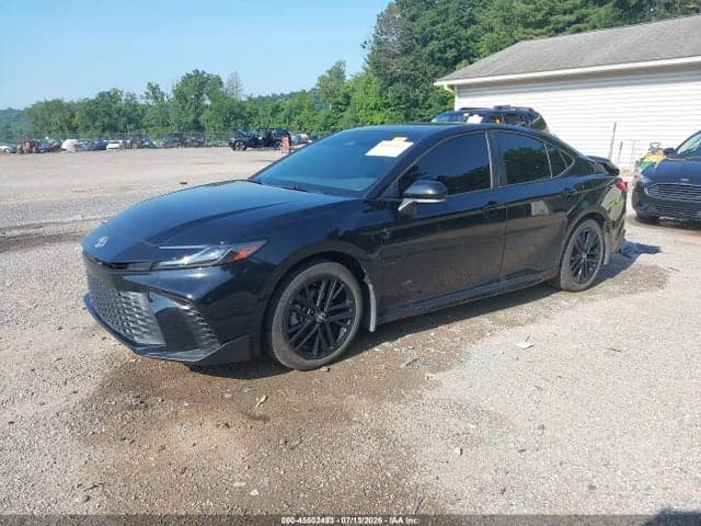 2025 TOYOTA CAMRY SE 2