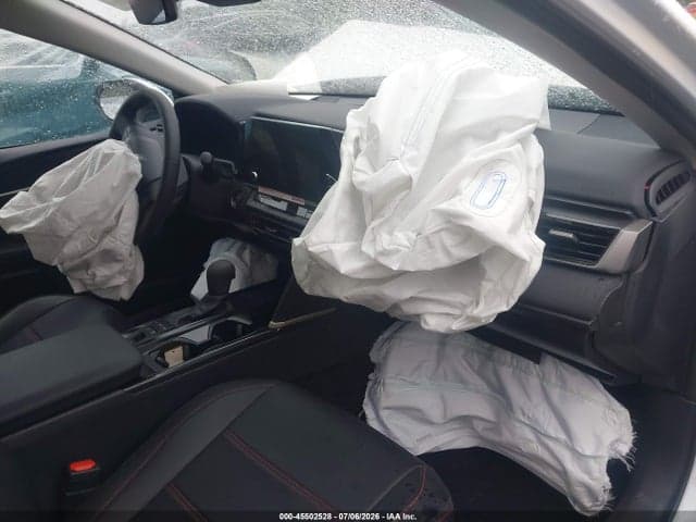 2026 TOYOTA CAMRY LE 5