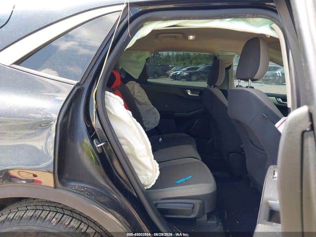 2020 FORD ESCAPE SE 8