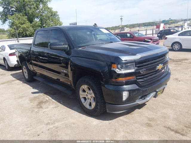 2018 CHEVROLET SILVERADO 1500 LT - 1