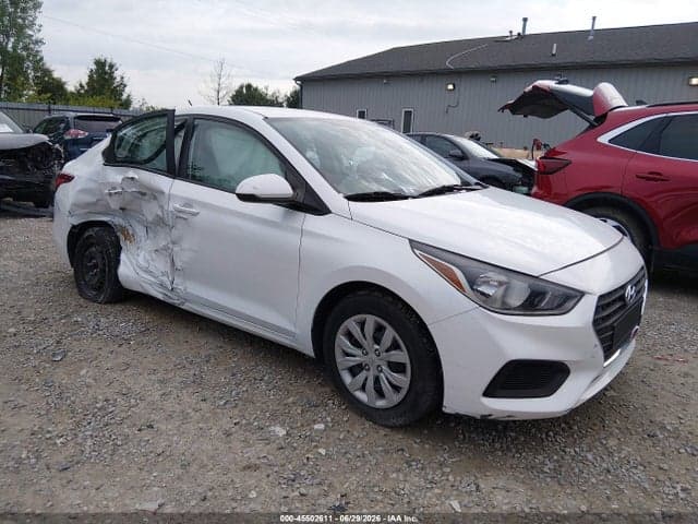 2021 HYUNDAI ACCENT SE 1