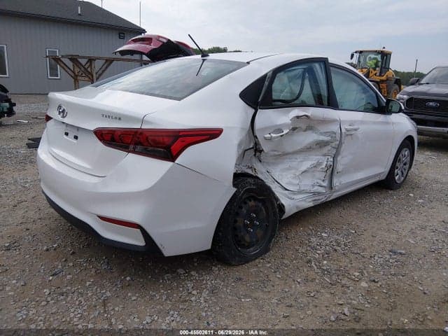2021 HYUNDAI ACCENT SE 4