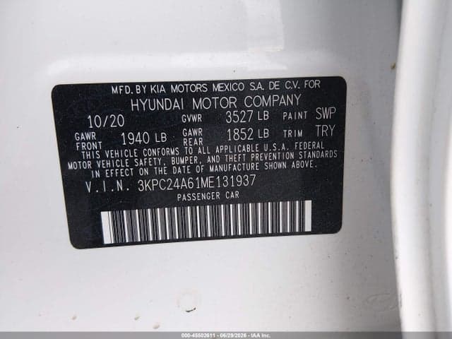 2021 HYUNDAI ACCENT SE 9