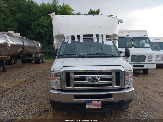 2022 FORD E-350 CUTAWAY 12