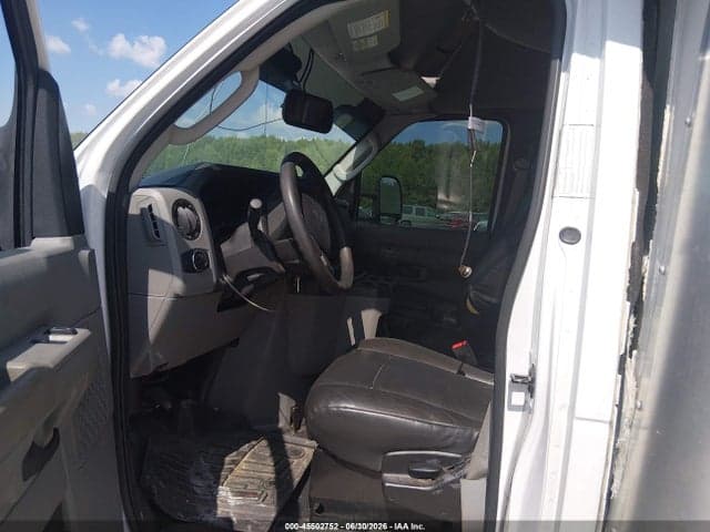 2022 FORD E-350 CUTAWAY 7