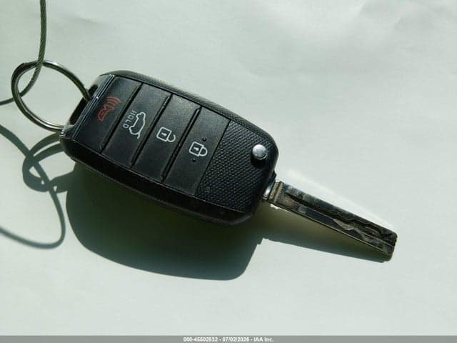 2020 KIA SPORTAGE S 11