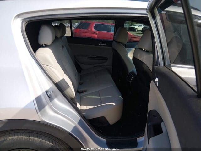 2020 KIA SPORTAGE S 8
