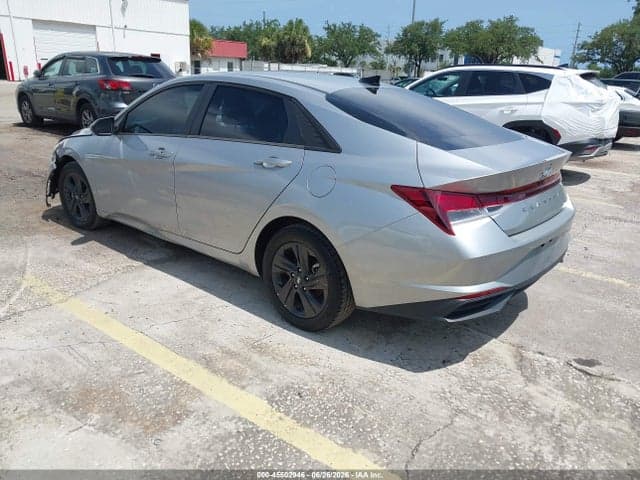 2023 HYUNDAI ELANTRA SEL 3