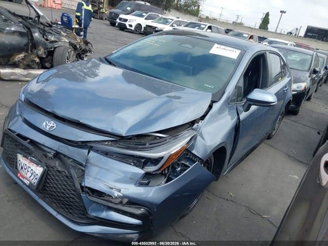 2026 TOYOTA COROLLA XSE 2