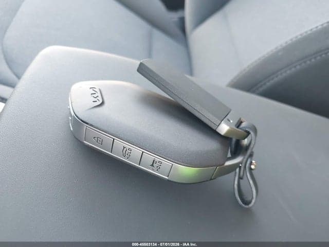2025 KIA K4 LXS 11