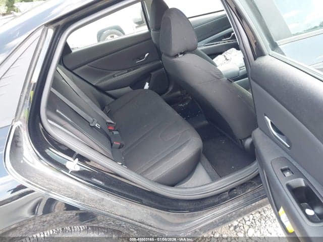 2023 HYUNDAI ELANTRA SEL 8