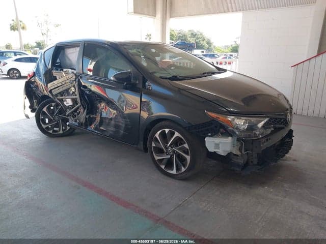 2018 TOYOTA COROLLA IM