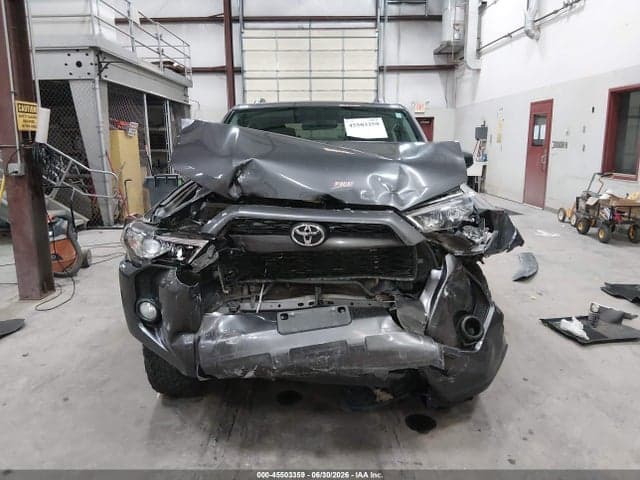 2019 TOYOTA 4RUNNER SR5 13