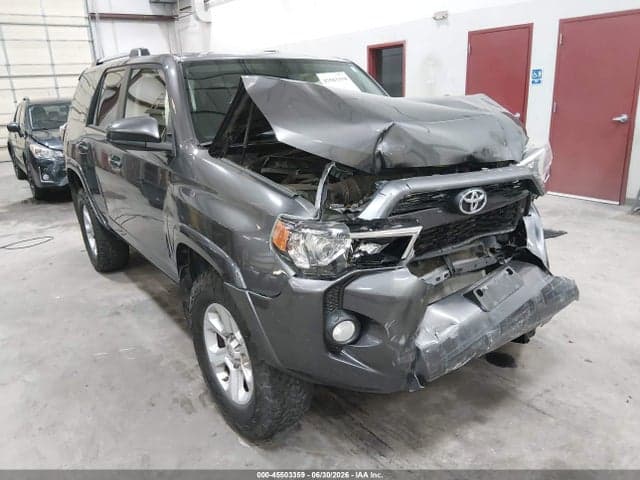 2019 TOYOTA 4RUNNER SR5 22