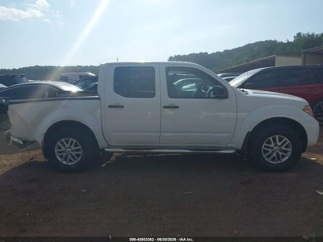 2017 NISSAN FRONTIER SV 14