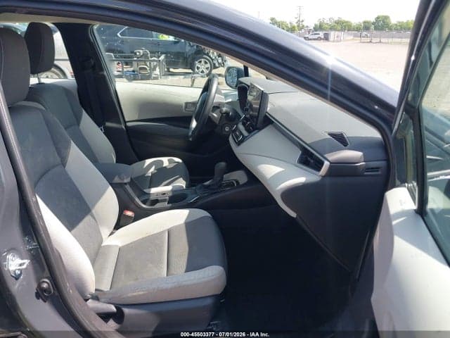 2025 TOYOTA COROLLA LE 5